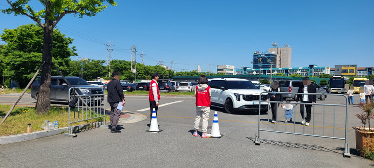 대학부스 운영 봉사
