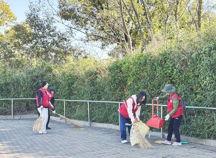 주변 환경 정화 활동